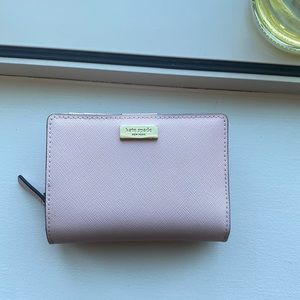 Kate Spade wallet Light Pink with gold detail